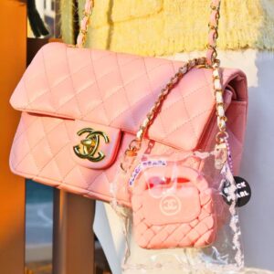 CR4 Pink Glutinous Lady Bag Squishy